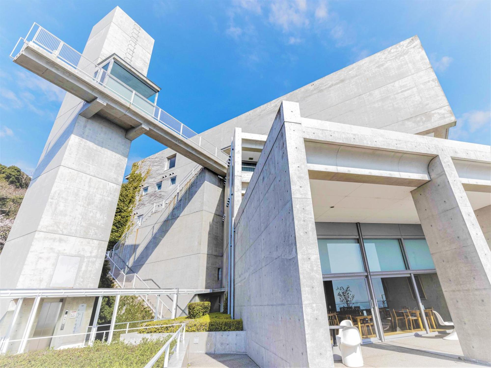 Готель Toto Seawind Awaji Екстер'єр фото