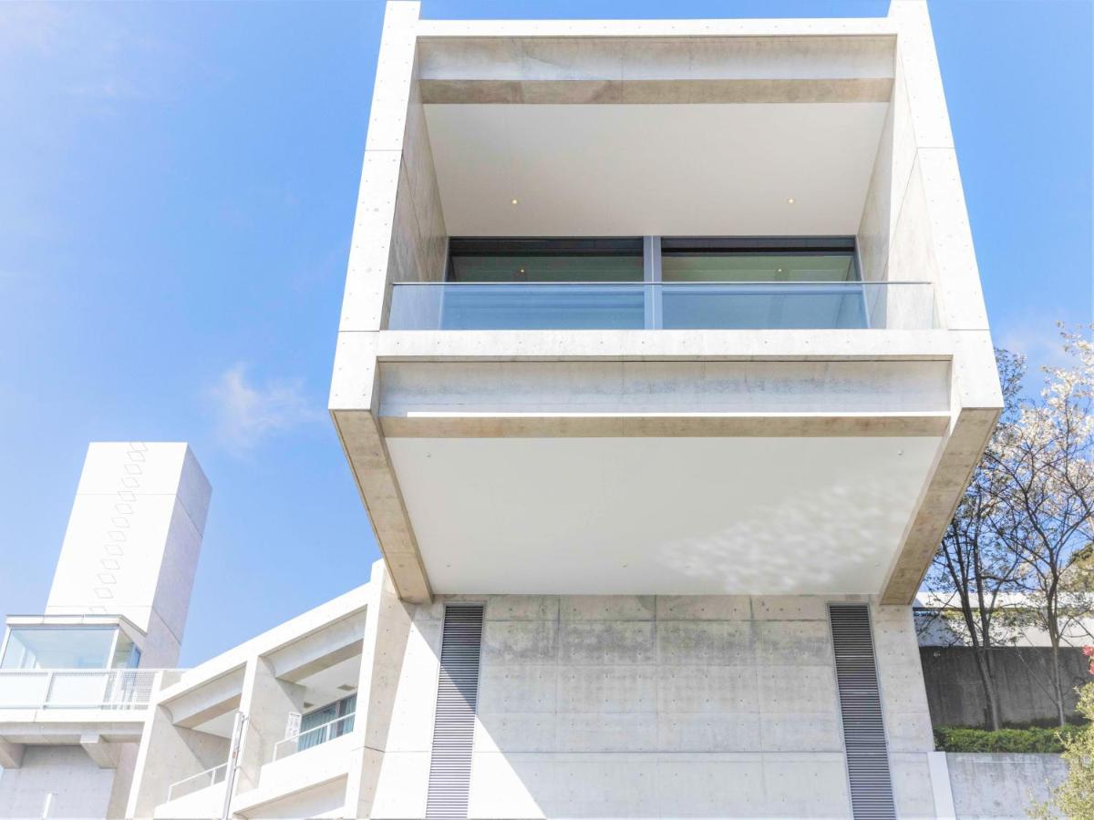 Готель Toto Seawind Awaji Екстер'єр фото